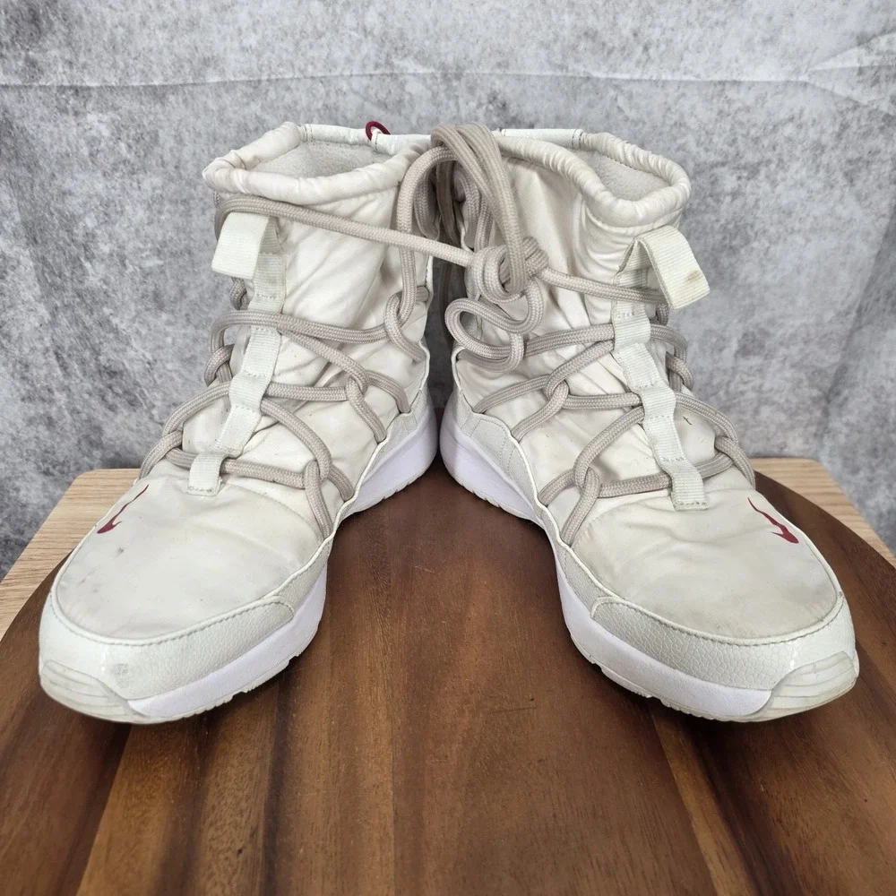 Nike water resistant